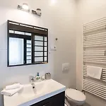 Bright Two-bedroom By The New York Palace * Budapest