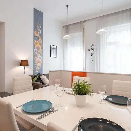 Appartement Bright Two-bedroom By The New York Palace *