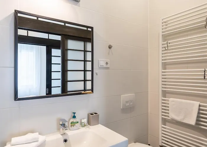 Bright Two-bedroom By The New York Palace * Budapest